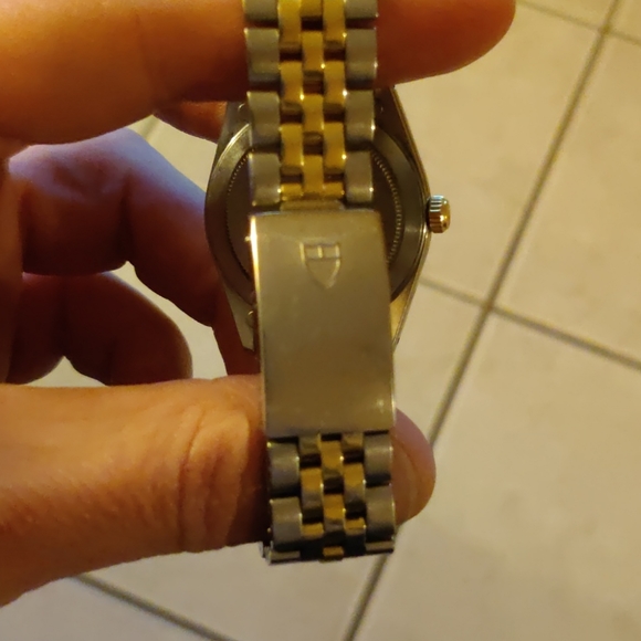 Tudor prince 32mm 72033 18k bezel automatic - Picture 2 of 2